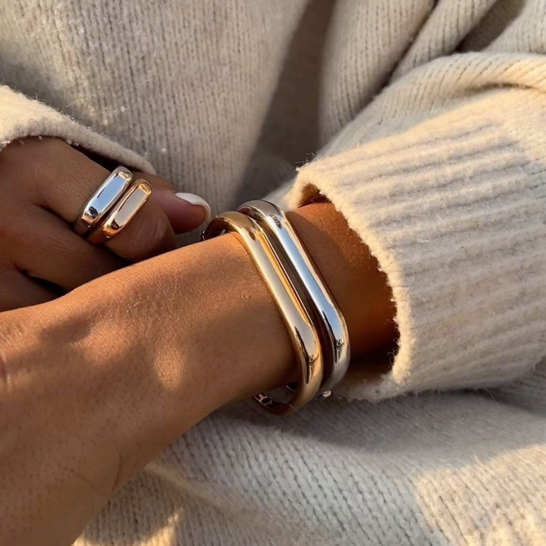 5 Timeless Jewellery Pieces Every Modern Woman Needs