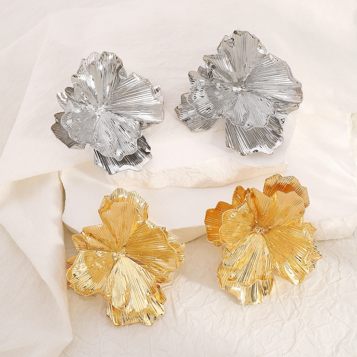 Three-dimensional Flower Stud Earrings