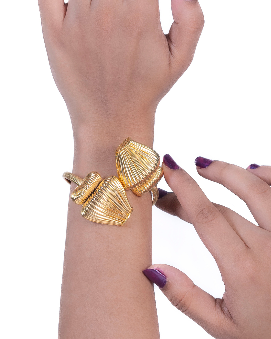 Golden Twisted Cascade Cuff – Luxurious 18K Gold-Plated Designer Cuff Bracelet | Siiri Statement Jewelry Collection