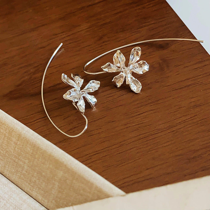 Dainty Ear Hook – Elegant Minimalist Earrings