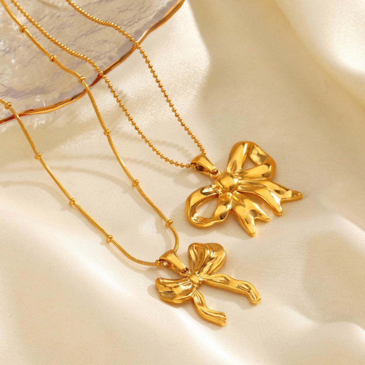 18k Gold plated Bow Chain