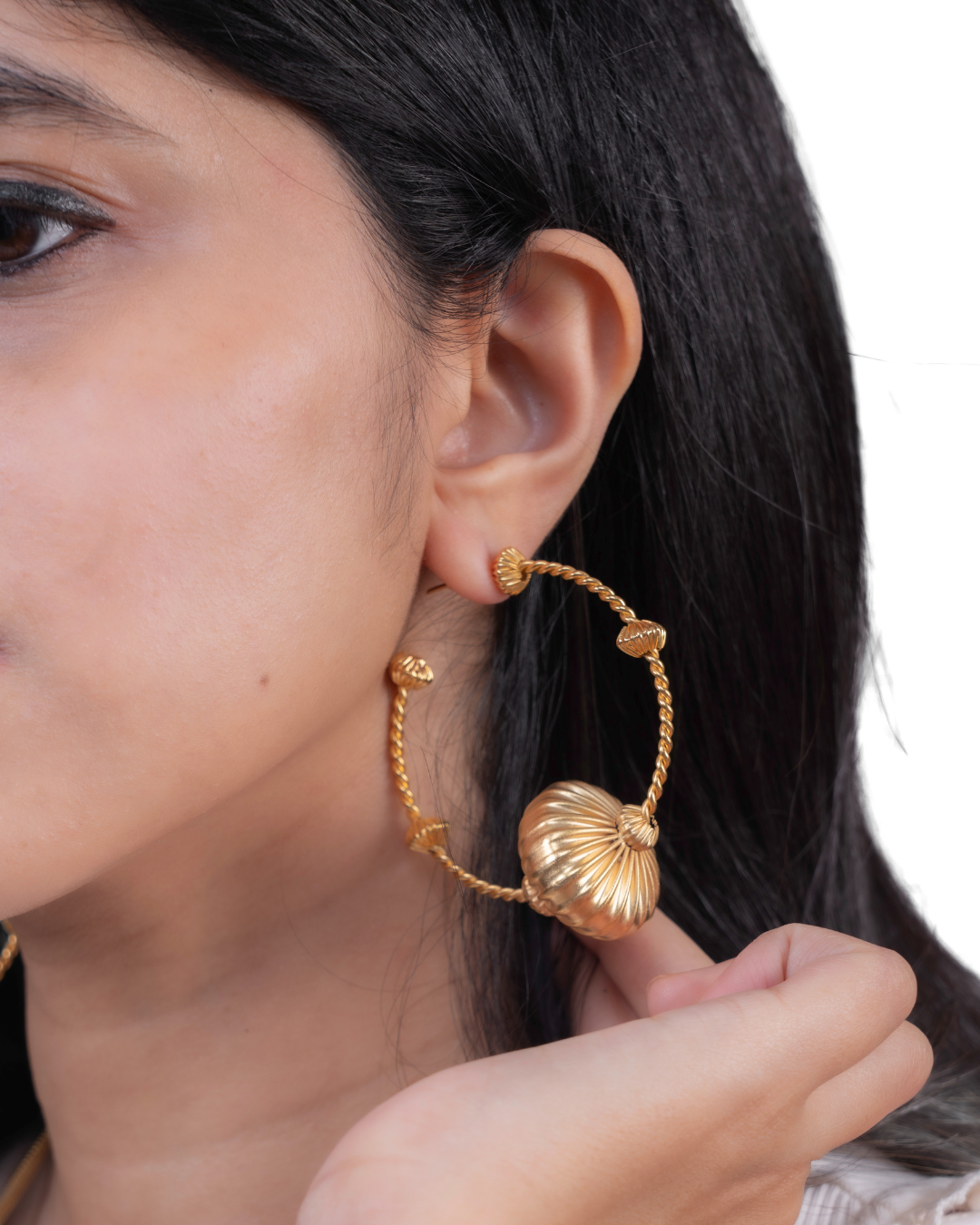 Harvest Hoops – Luxurious 18K Gold-Plated Statement Hoop Earrings | Siiri Designer Jewelry Collection